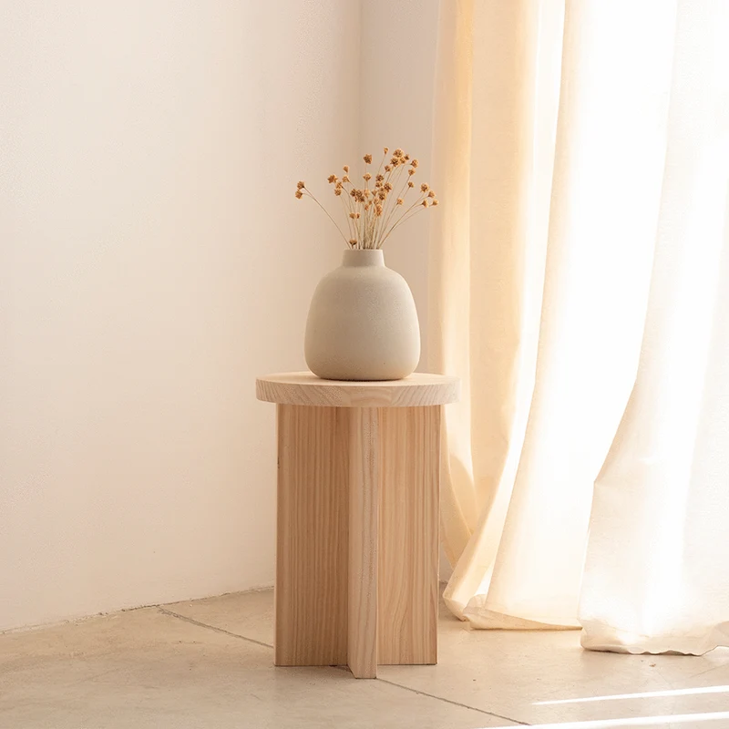 Denia - Stool in pine wood 42 cm