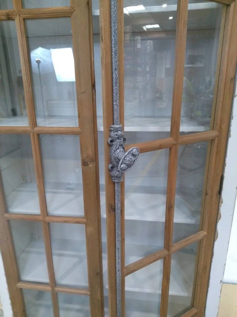 Vitrine Philippe 2 portes bois gris vieilli Loberon