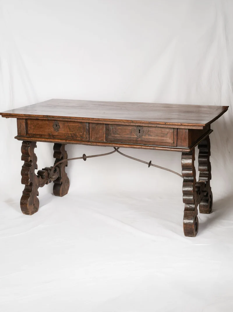 Sculptural 17th-Century Spanish Walnut Baroque Table - 58"