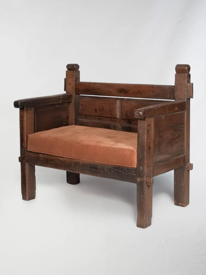 Rustic Oak Banquette from Northern France, 17th Century - 46½"