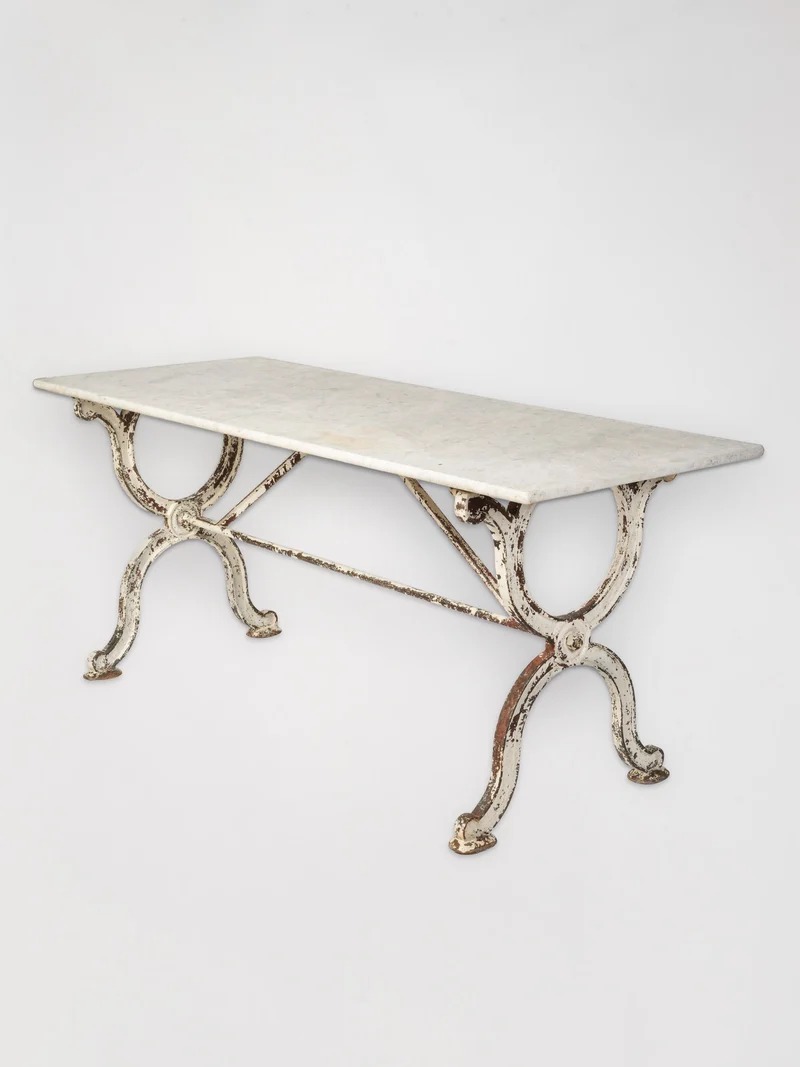 Belle Époque Marble Presentation Table - 60¾"