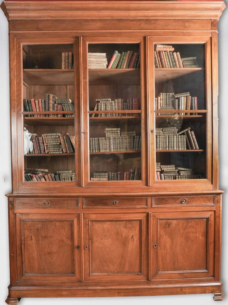 Large 19th-century French walnut bookcase vitrine 106¾" x 79¼" x 22½"