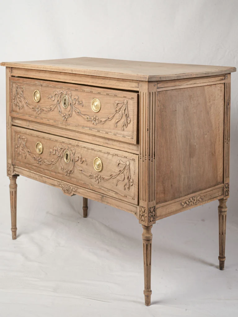 Graceful 19th Century French Sauteuse Commode In Stripped Walnut - 32¾"