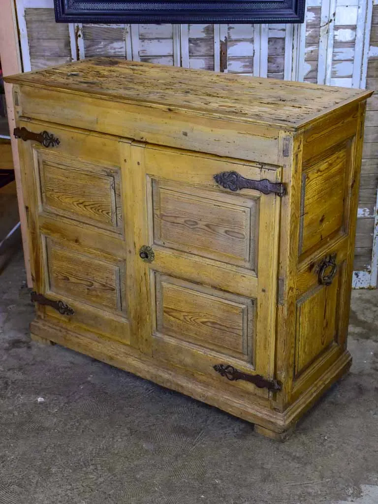 Late 17th Century French cabinet