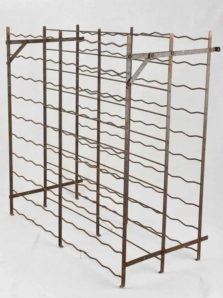Large vintage wine rack - 200 bottles - iron 40½"