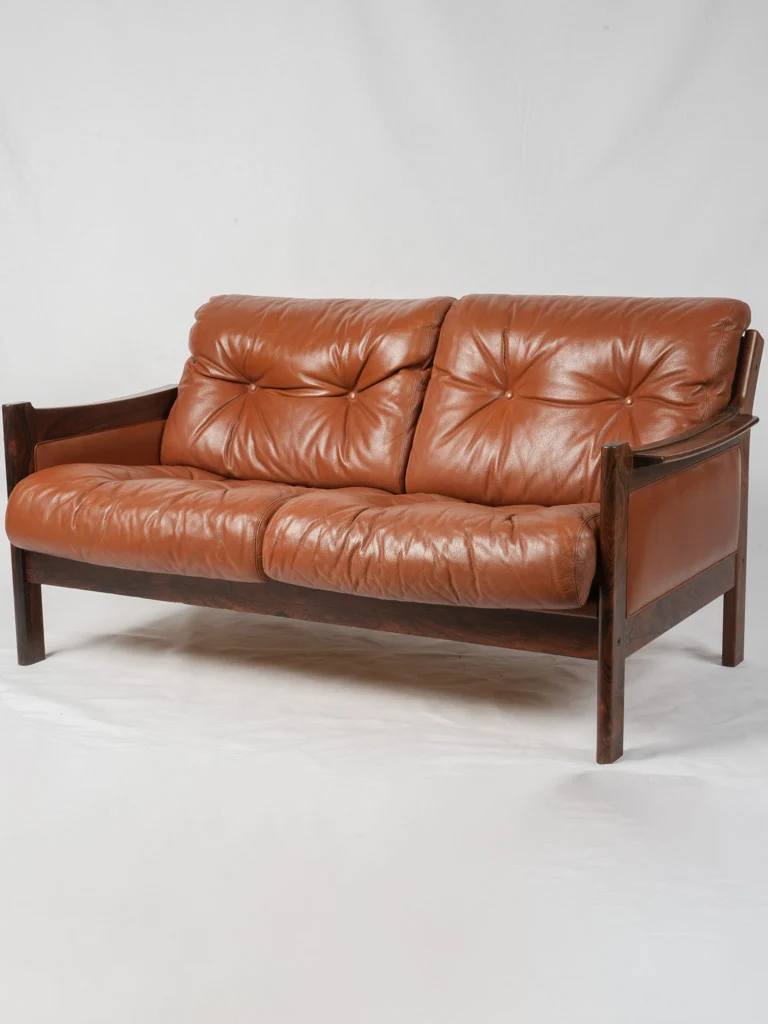 1970s Italian Cognac Leather Settee with Palisander Frame 27¼"