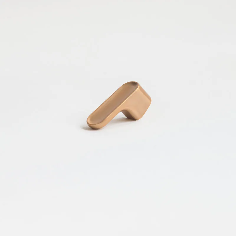 Luv brushed brass