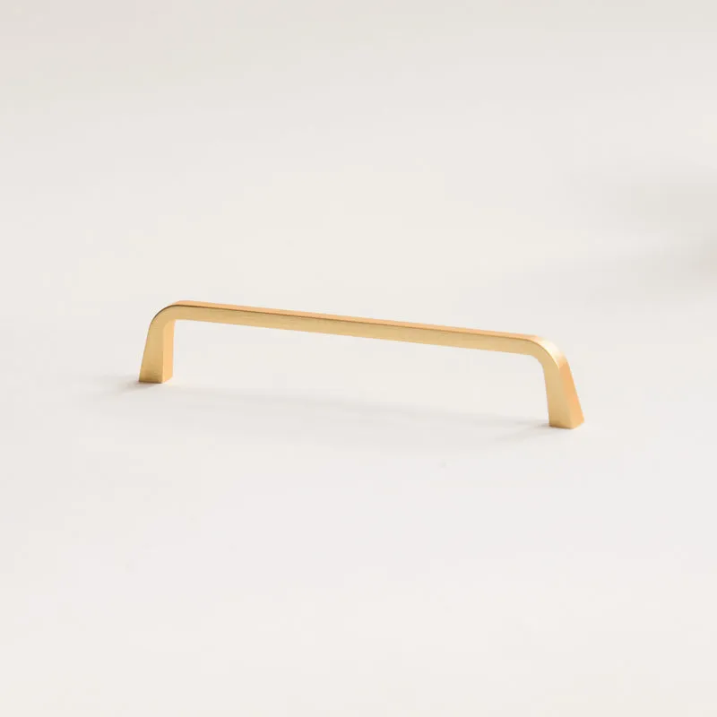 Este brushed gold