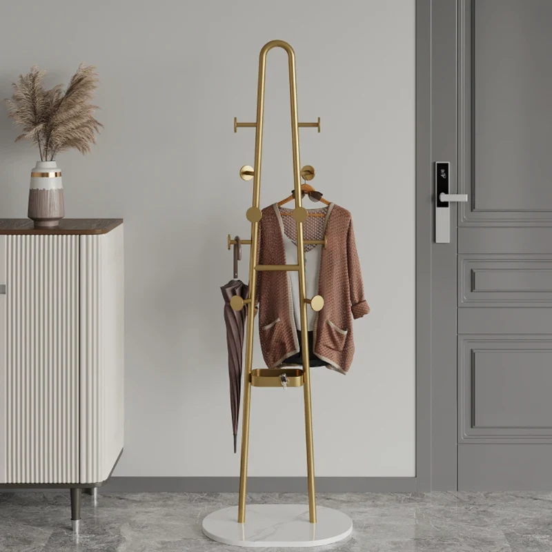 Porte-vêtements en métal