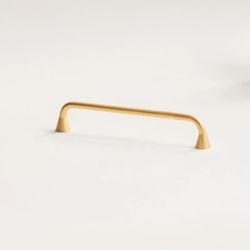 Bella brass