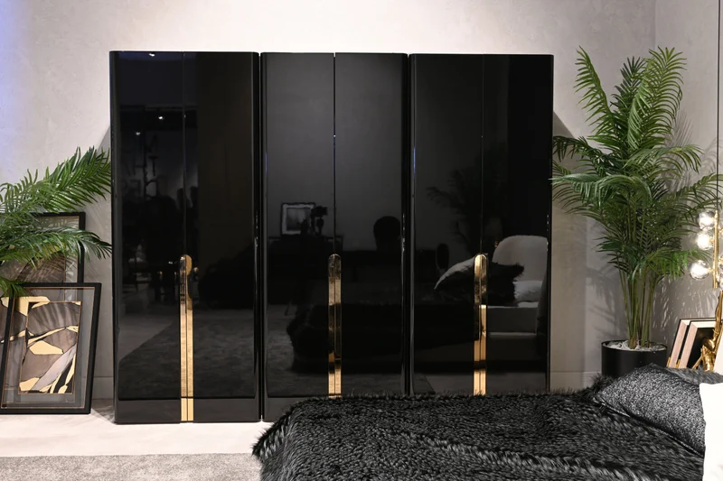 DARK - Armoire
