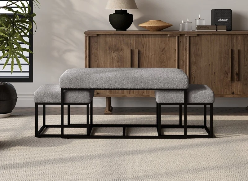 Banquette avec poufs en tissu bouclette gris et pieds en métal noir BECKIE