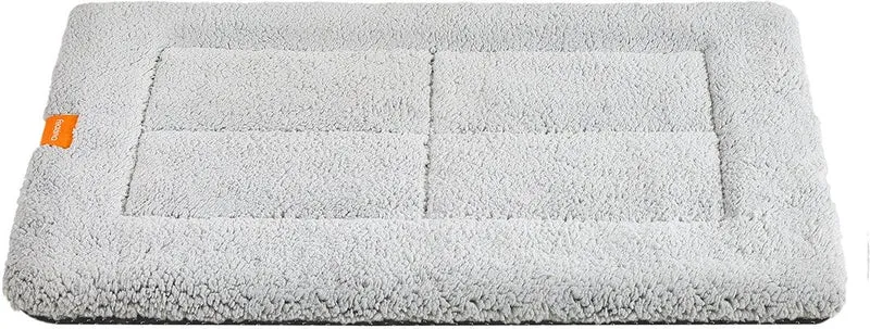 Tapis pour animaux antidérapant taille XL 105 x 70 cm lavable en machine ambiance cosy en tissu sherpa gris clair 12_0012498