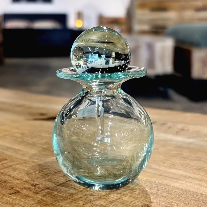 Parfumeuse en verre soufflé 3"