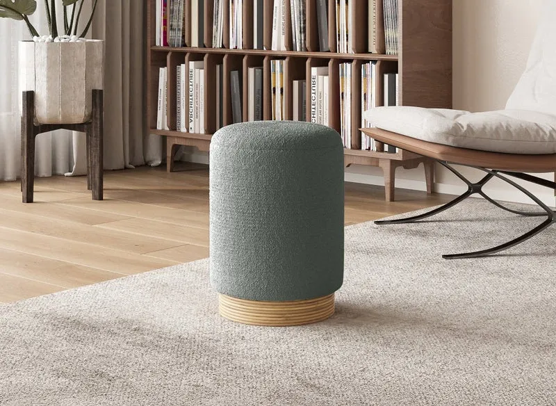 Pouf en tissu effet peau de mouton gris et bois TANY